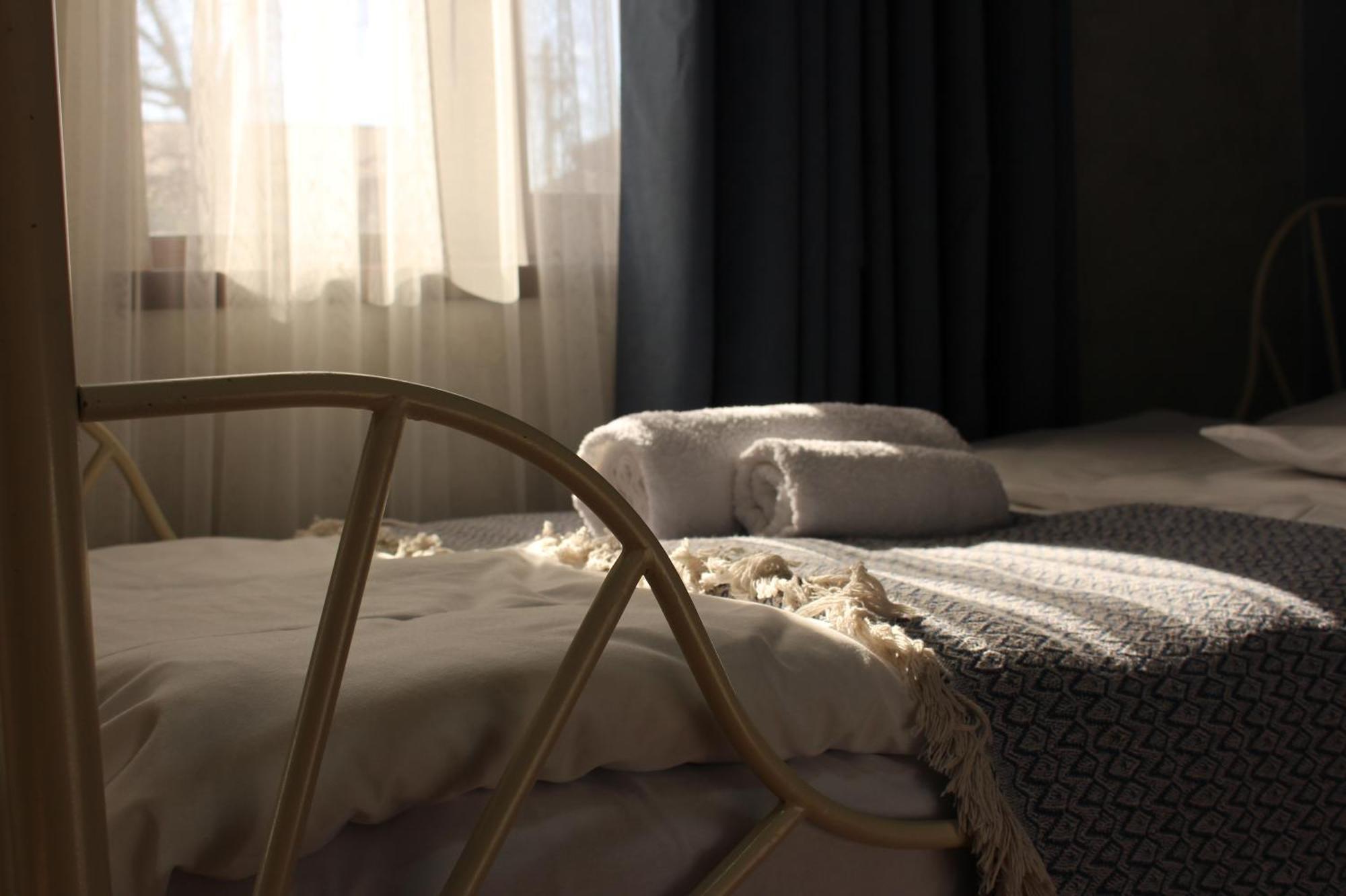 Отель Memory Basket Кутаиси Экстерьер фото